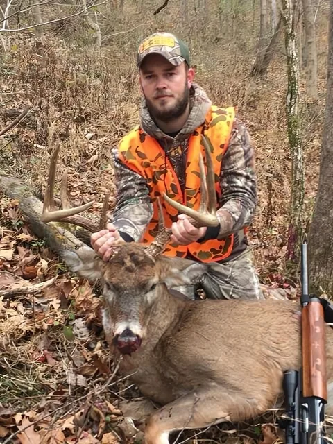 Whitetail customer harvest photo from TLC Outfitters
