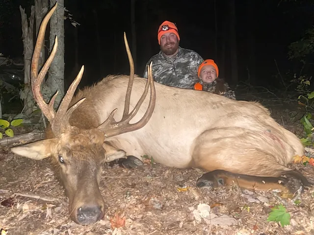 Kentucky Elk customer harvest photo from TLC Outfitters