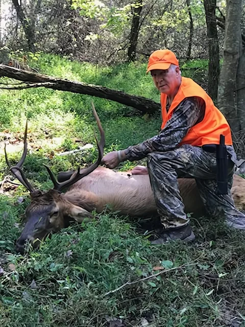 Kentucky Elk customer harvest photo from TLC Outfitters