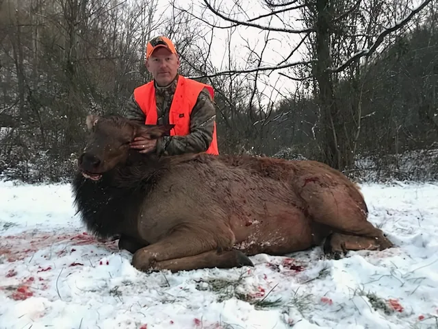 Kentucky Elk customer harvest photo from TLC Outfitters